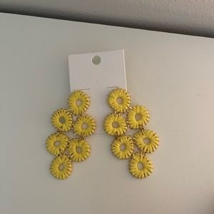 Yellow & Gold Dangle earrings